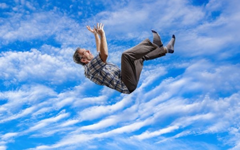 Ý nghĩa tâm lý của falling dream