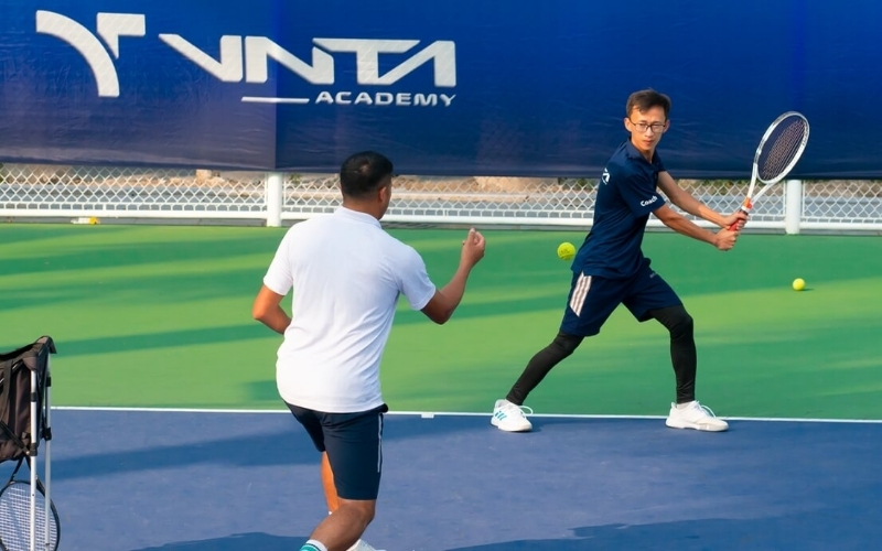 Bí quyết dự đoán kết quả tennis dựa trên mặt sân thi đấu