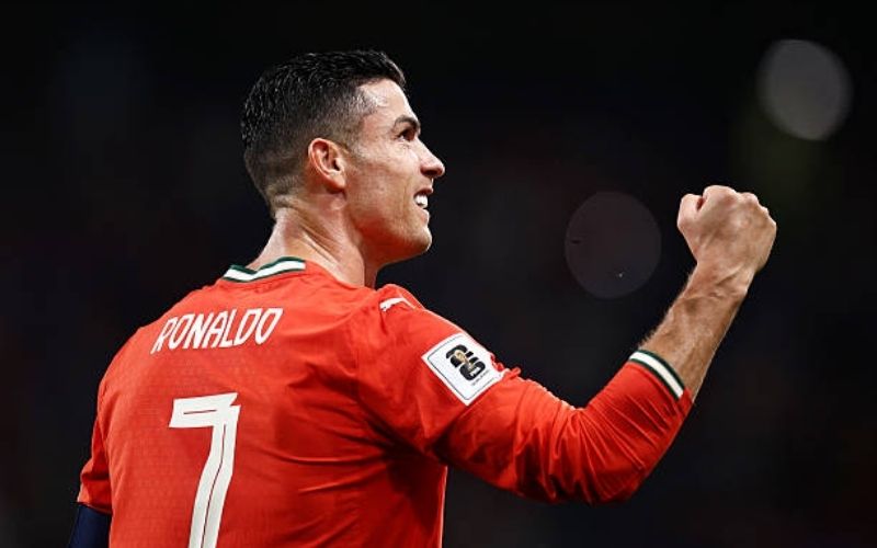 Cristiano Ronaldo và khát vọng chinh phục kỷ lục không ngừng nghỉ