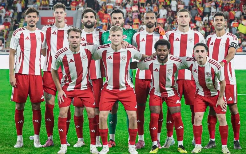 Antalyaspor Hành Trình Khẳng Định Vị Thế Của Đại Diện Vùng Địa Trung Hải