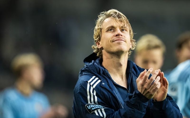 Vai Trò Của Rasmus Schuller Trong Đội Hình Tuyển Quốc Gia